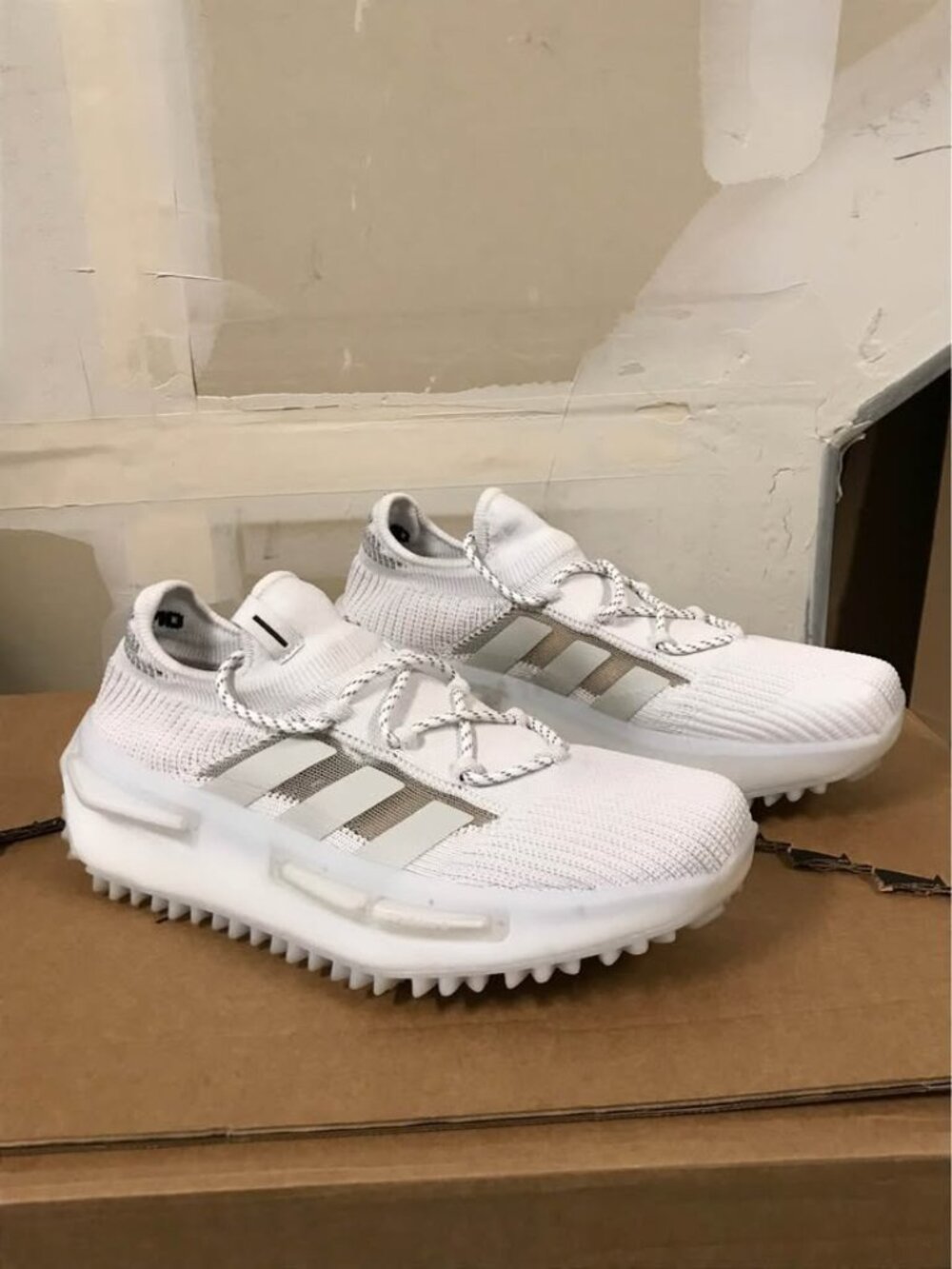 8.5 men Adidas NMD S1